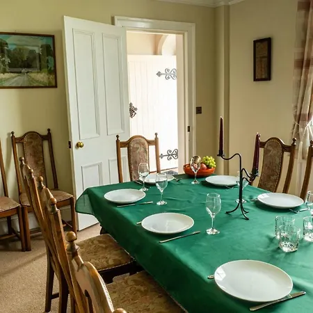 Holiday home Rupert House At The Red House Estate *