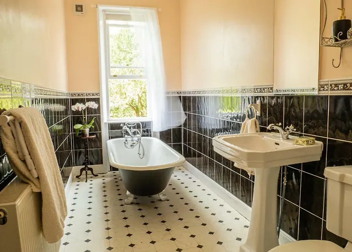 Rupert House At The Red House Estate Holiday home *